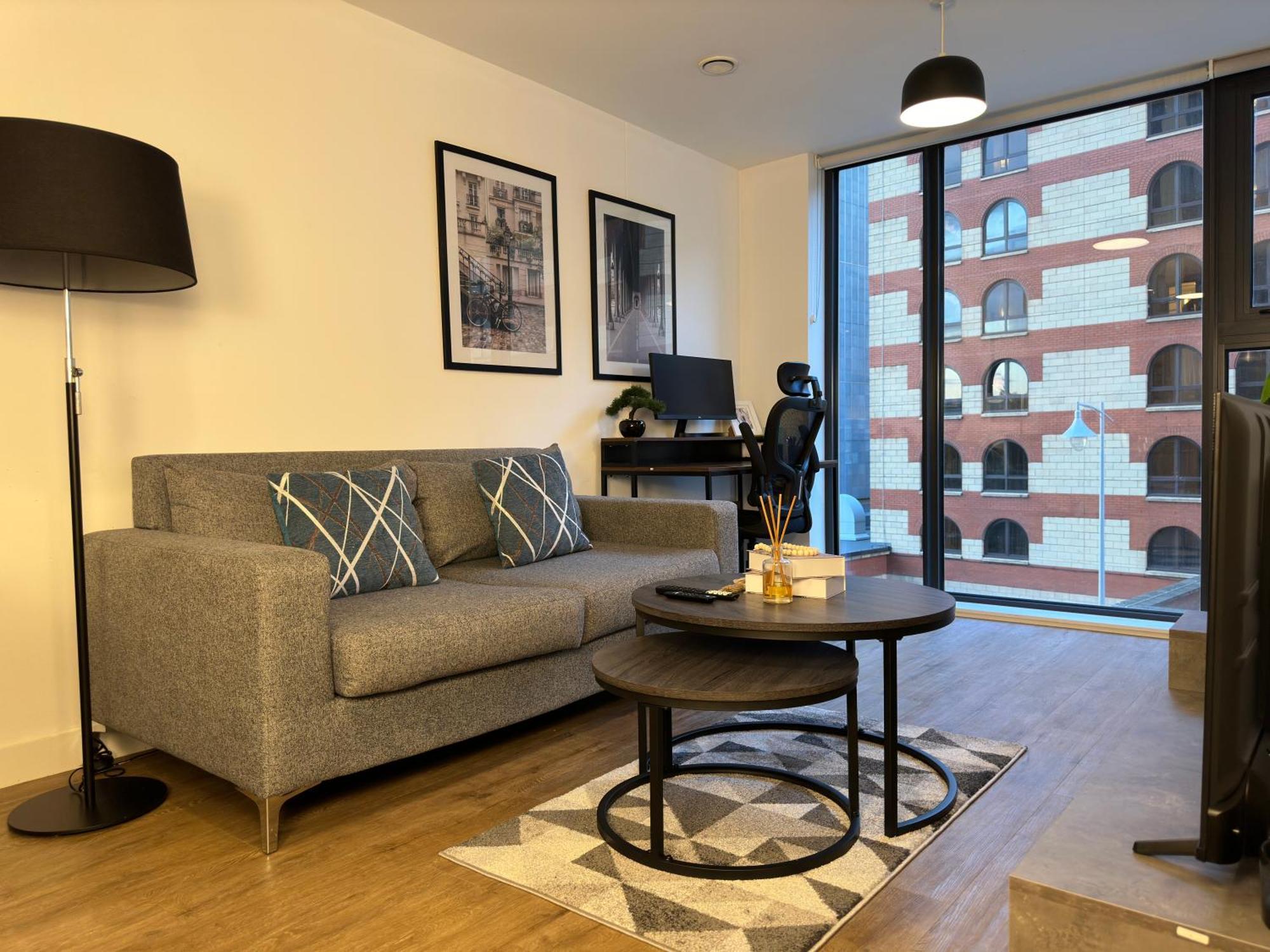 ברמינגהאם Cozy City Centre Apartment With Free Parking And Free Gym מראה חיצוני תמונה