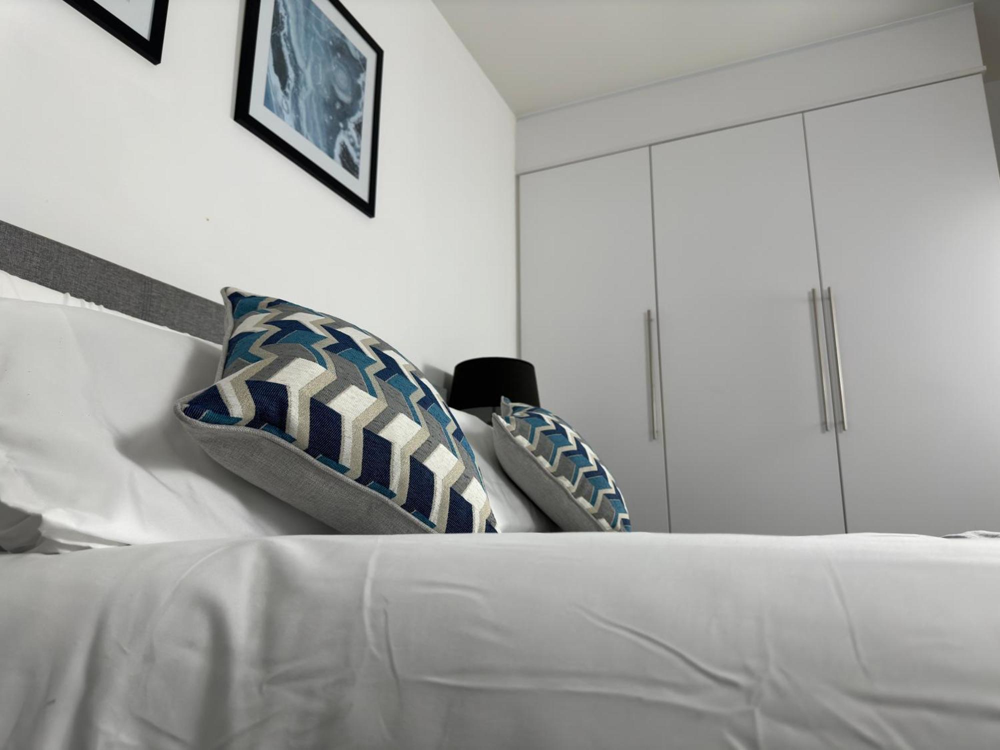 ברמינגהאם Cozy City Centre Apartment With Free Parking And Free Gym מראה חיצוני תמונה